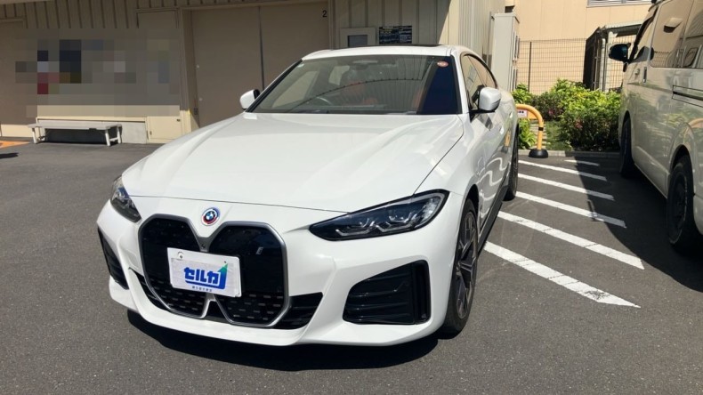 BMW i4の売買実績画像