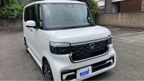 2026年6月6日成約のＮ－ＢＯＸカスタム売買実績画像