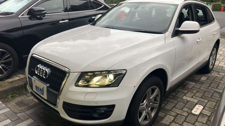 アウディ Q5の売買実績画像