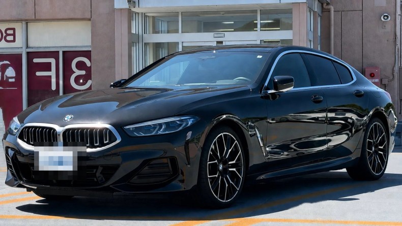 BMW 8シリーズの売買実績画像