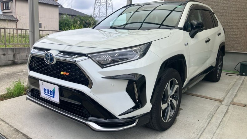 トヨタ RAV4 PHVの売買実績画像