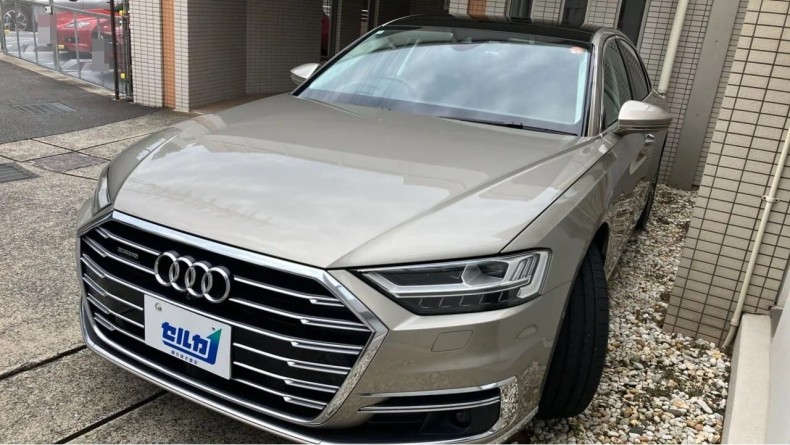 アウディ Ａ８の売買実績画像