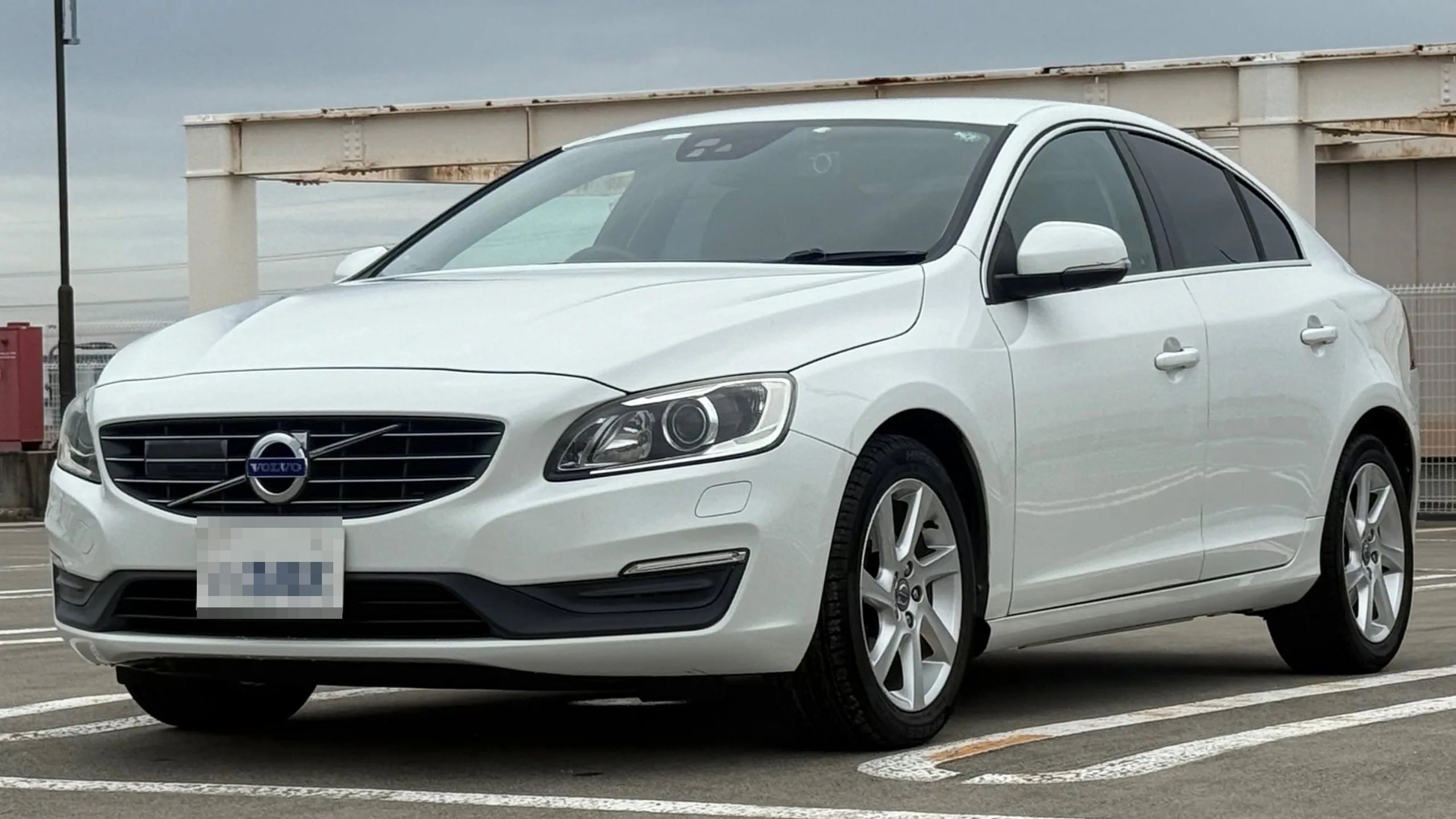 2026年7月成約のＳ６０ T4 SEのメイン画像