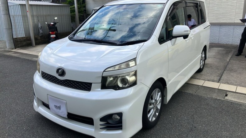 トヨタ ヴォクシーの売買実績画像