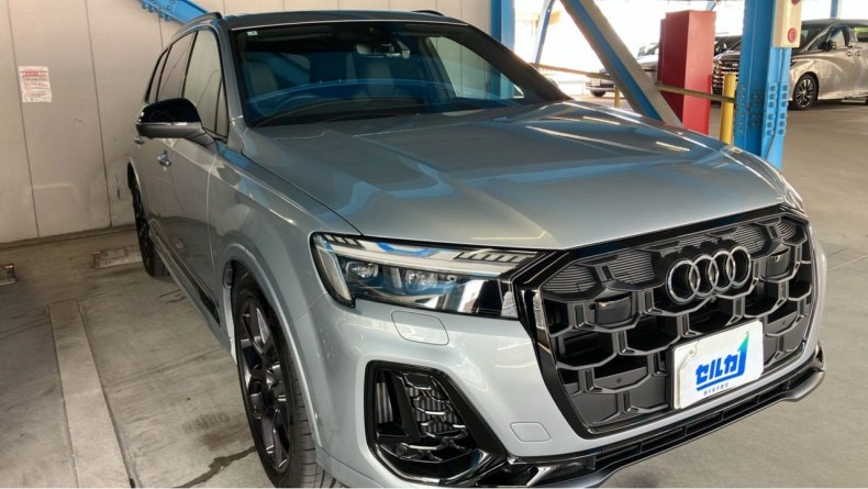 アウディ Ｑ７の売買実績画像