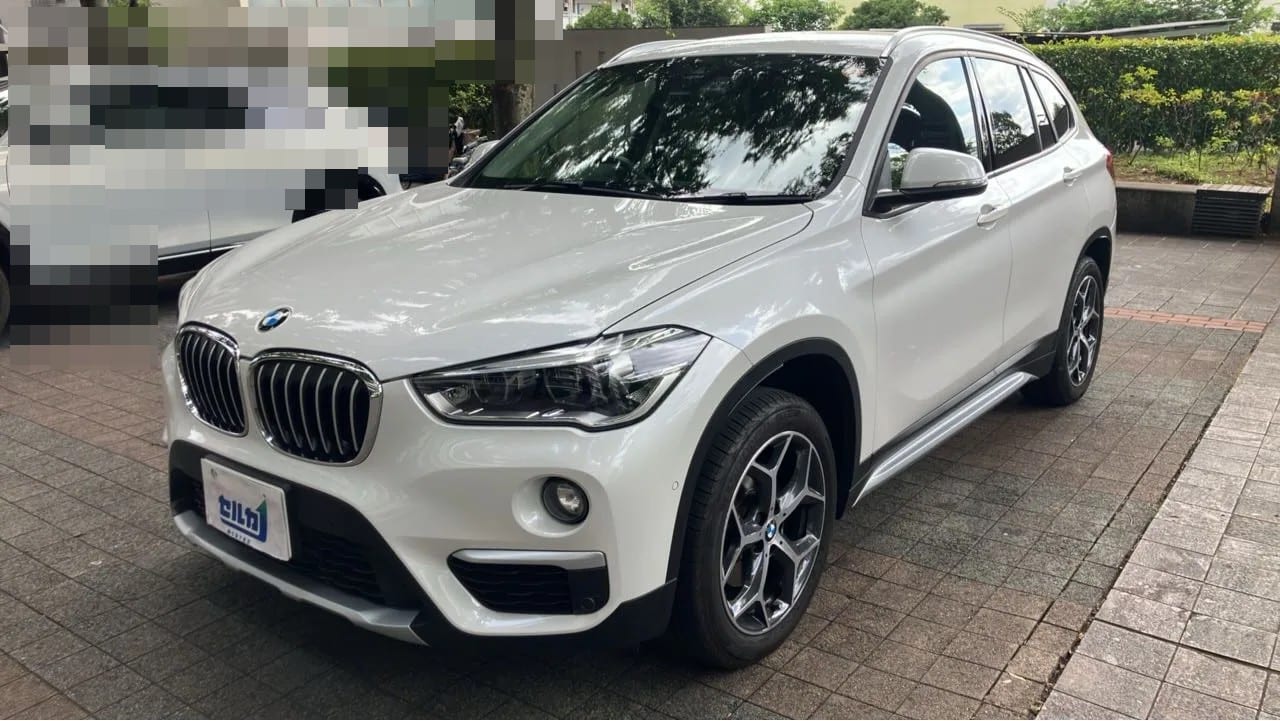 2026年8月成約のX1 xDrive 18d xラインのメイン画像