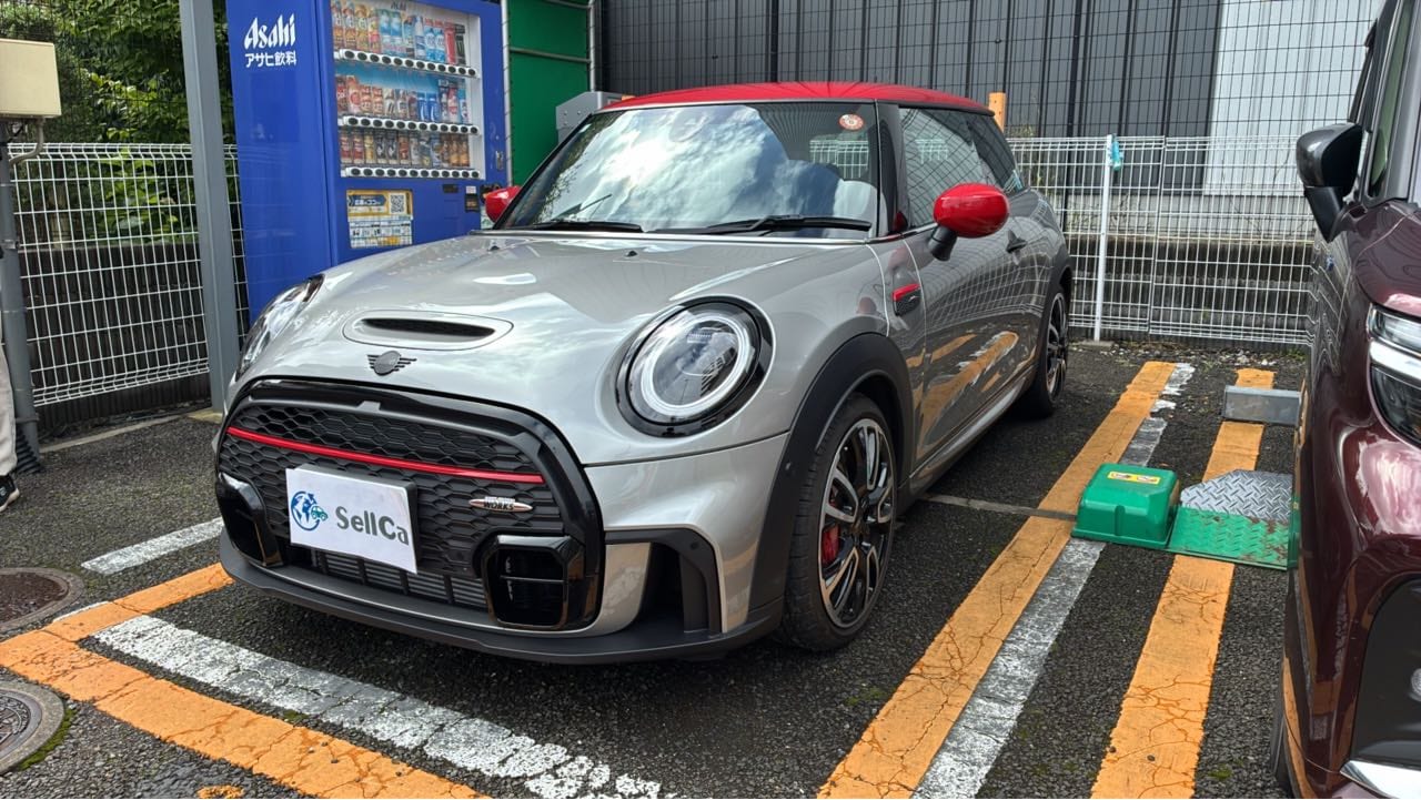 2026年8月成約のMINI ジョン·クーパー·ワークスプレミアムプラスパッケージのメイン画像