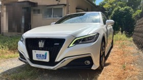 クラウンハイブリッド売買実績画像