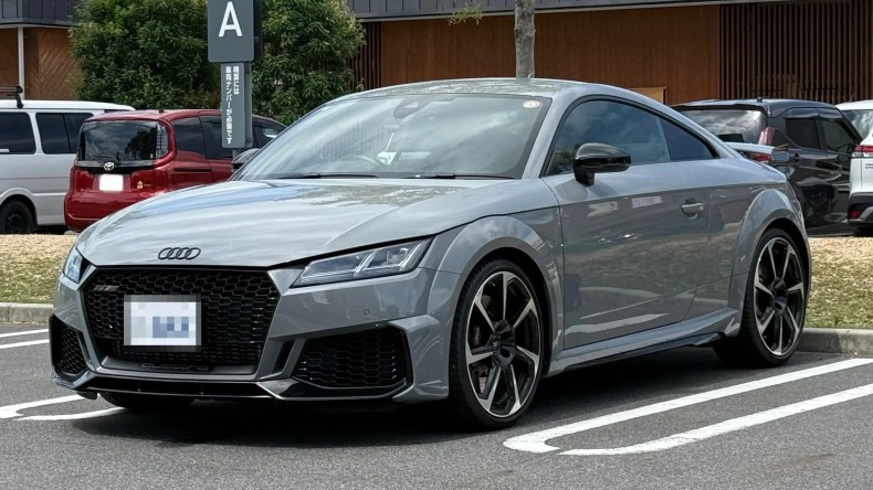 アウディ TT RSクーペの売買実績画像