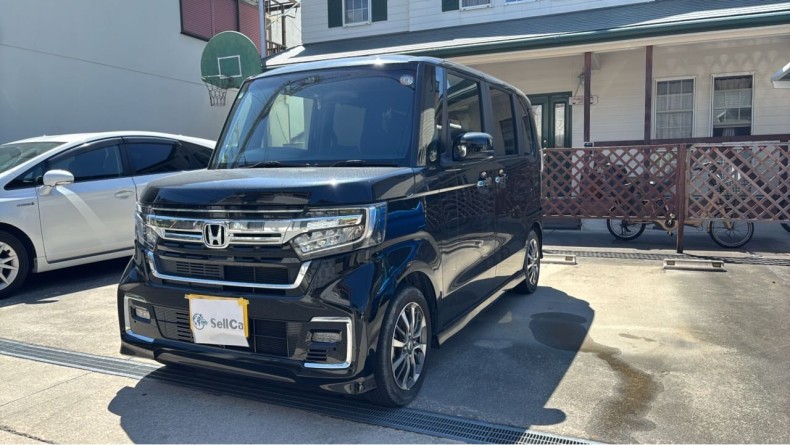 ホンダ N-BOXカスタムの売買実績画像