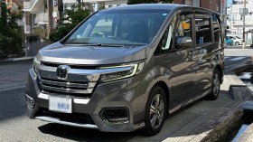 ステップワゴンスパーダ売買実績画像