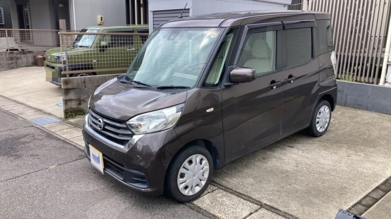 日産 デイズルークスの売買実績画像