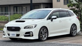 レヴォーグ売買実績画像
