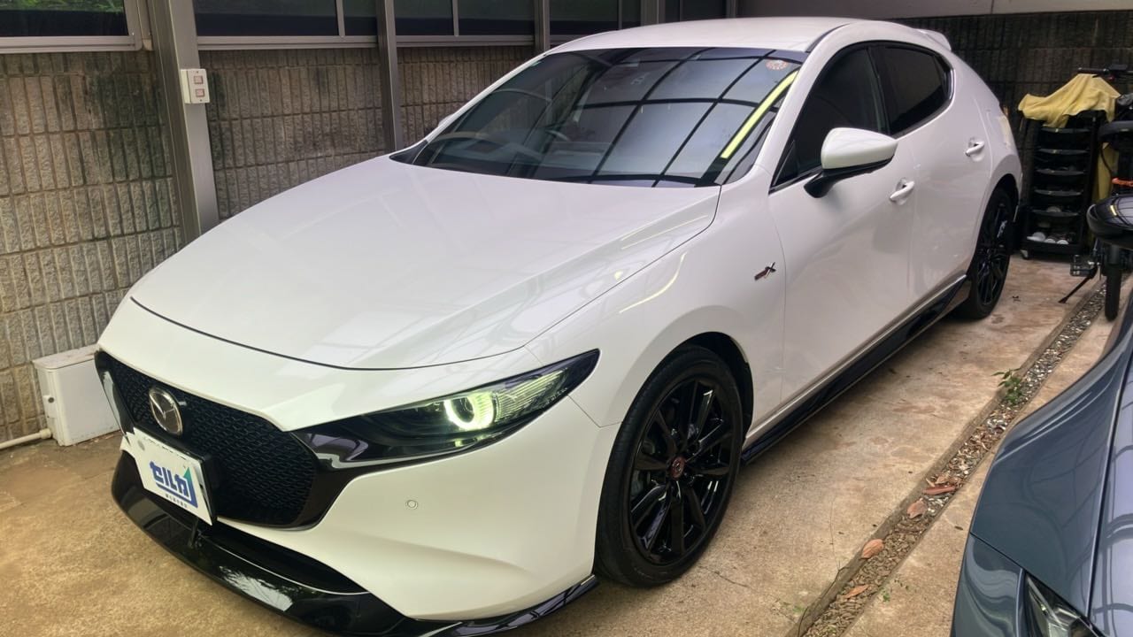 2026年9月成約のＭＡＺＤＡ３ファストバック Ｘ １００周年特別記念車のメイン画像