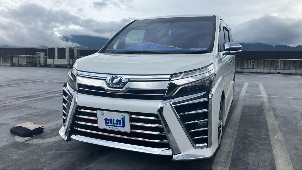 2026年10月成約のヴォクシー ＺＳ 煌Ⅱのメイン画像