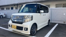 2026年10月16日成約のＮ－ＢＯＸカスタム売買実績画像