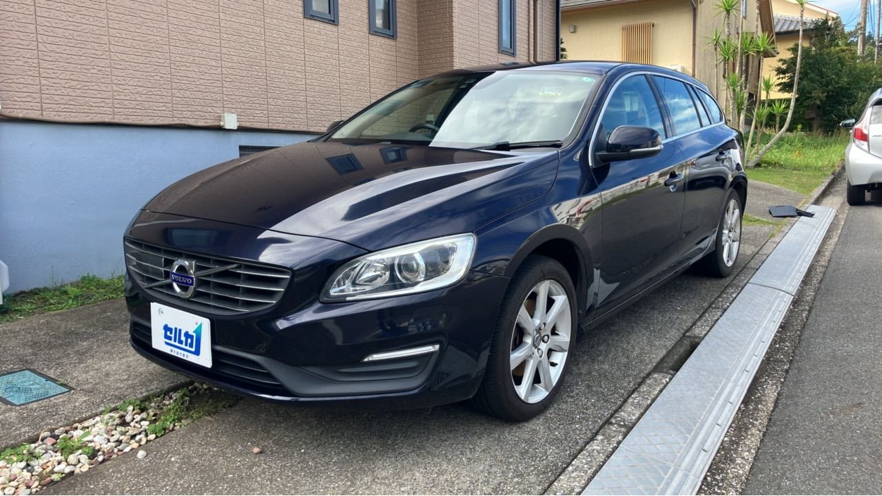 2026年10月成約のV60 D4 タックのメイン画像