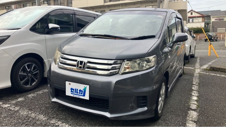 ホンダ フリードスパイクの売買実績画像