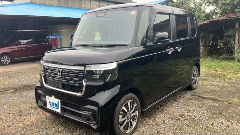 ホンダ Ｎ－ＢＯＸカスタムの売買実績画像